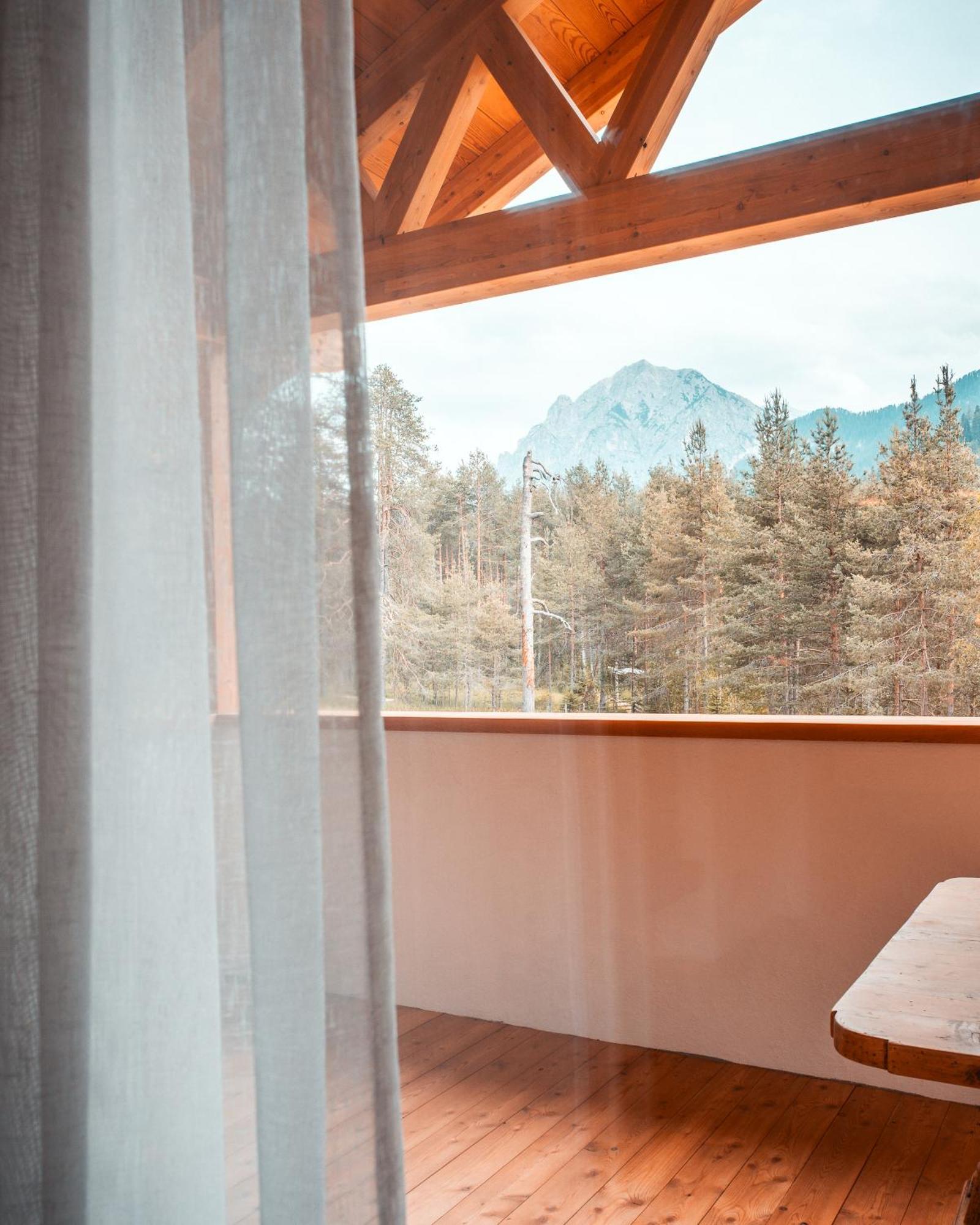 Les Ciases Chalets Dolomites San Vigilio Di Marebbe Exterior photo